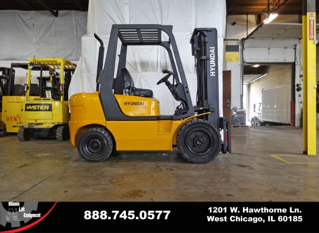  2006 Hyundai HDF30-5 Forklift on Sale in Indiana