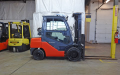 2012 Toyota 8FGU30 Forklift on Sale in Indiana