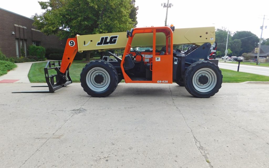  2011 JLG G9-43A Telehandler on Sale in Indiana