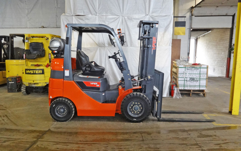  2016 Viper FY25-BCS Forklift on Sale in Indiana